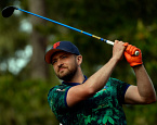 После турнира Celebrity Golf Classiс пьяный фанат "напал" на Джастина Тимберлейка 