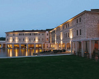 Тосканские каникулы: Terme di Saturnia Spa & Golf Resort - термальный источник, несравненная красота природы и гольф с видом на средневековые замки 